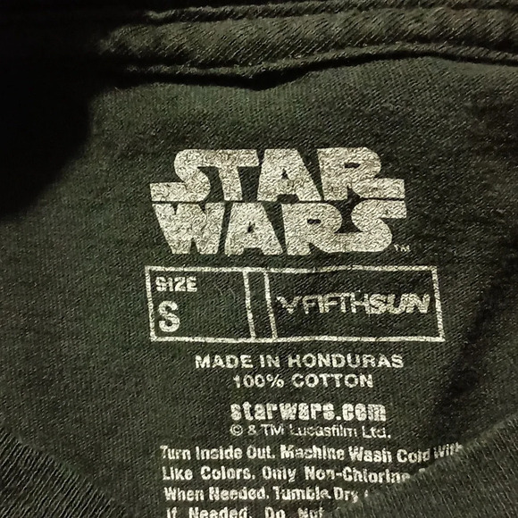 Mens size  small crew neck short sleeve Vader t shirt - Picture 4 of 5
